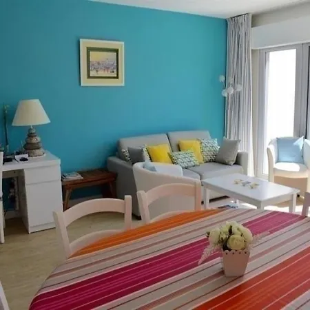 Apartment Duplex Dans Proche Du Casino Avec Acces Piscine